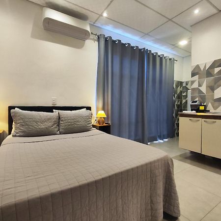 בלומנאו Villa Bilac - Studios Proximo A Vila Germanica Bairro Da Velha מראה חיצוני תמונה
