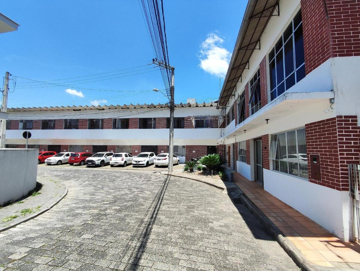 בלומנאו Villa Bilac - Studios Proximo A Vila Germanica Bairro Da Velha מראה חיצוני תמונה