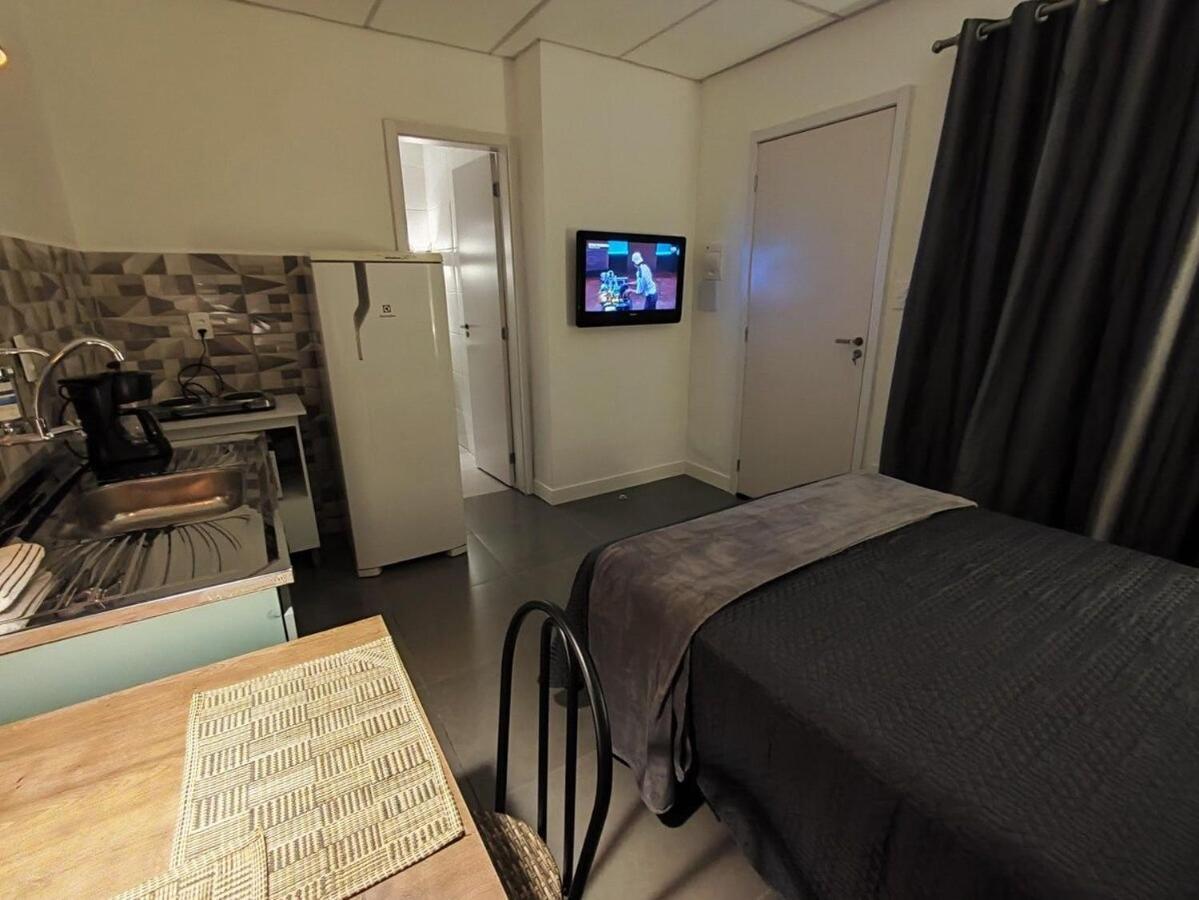 בלומנאו Villa Bilac - Studios Proximo A Vila Germanica Bairro Da Velha מראה חיצוני תמונה