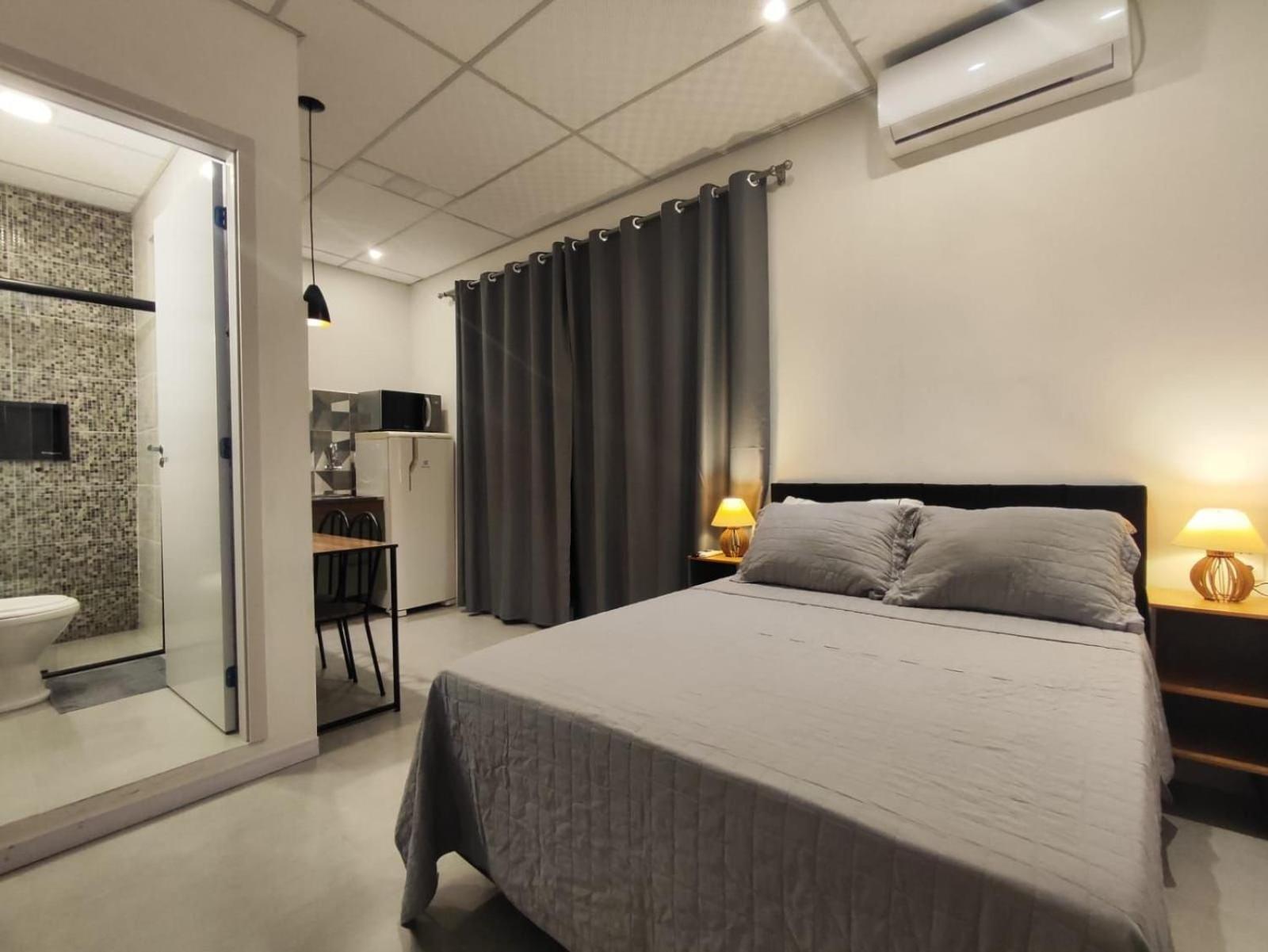 בלומנאו Villa Bilac - Studios Proximo A Vila Germanica Bairro Da Velha מראה חיצוני תמונה